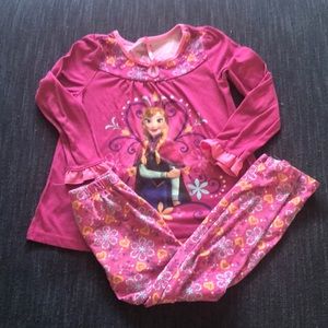 Frozen Pajama Set Size 6